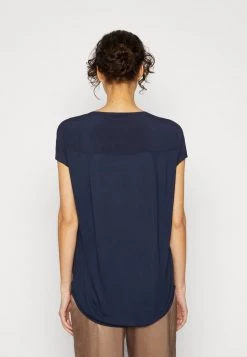 Opus SKITA SOFT T Shirt Basique Blue Shadow Femme 10 Opus SKITA SOFT T Shirt Basique Blue Shadow Femme -Opus Soldes Magasin 00148655a9c241a1b5a0913b4ea5af54