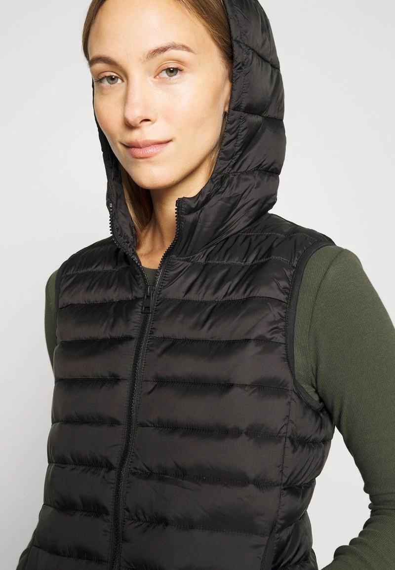 Opus WOJANA Veste Sans Manches Black Femme 6 Opus WOJANA Veste Sans Manches Black Femme – Image 4