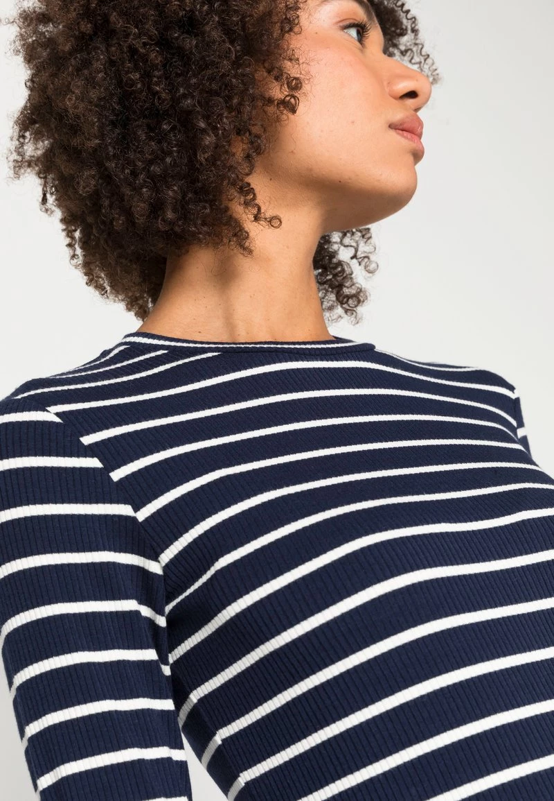 Opus Femme SALIA T Shirt à Manches Longues Forever Blue 7 Opus Femme SALIA T Shirt à Manches Longues Forever Blue â Image 5