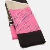 Opus ASPLASH SCARF Écharpe Dragonfruit Femme -Opus Soldes Magasin 0a0e2ec9646d40a4888d6f0bd0fad11a