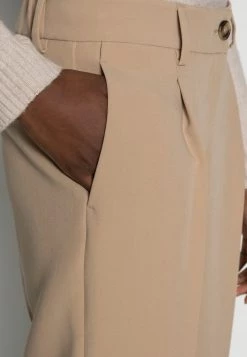 Opus Femme MADLINE Pantalon Classique Camel -Opus Soldes Magasin 0c1eeca076cb43a58234ab7ac0a68e77