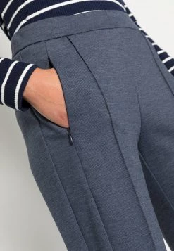 Opus Femme MOKINA Pantalon Classique Forever Blue -Opus Soldes Magasin 103a1b042566433bbe3f203fb3e81ddd