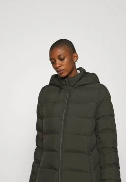Opus HINJA Veste D'hiver Oliv Tree Femme -Opus Soldes Magasin 114364a17d884923bdfd6d189b407adc