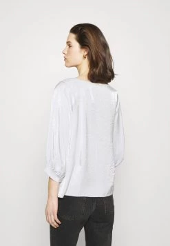 Opus FARRIE SHINE Blouse Hazy Fog Melange Femme 11 Opus FARRIE SHINE Blouse Hazy Fog Melange Femme -Opus Soldes Magasin 165f8af377344c0eb8234ac2a62078d5