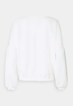 Opus GULBA T Shirt à Manches Longues Milk Femme -Opus Soldes Magasin 1d679a1e9b2747399195b80d9ac6e52f