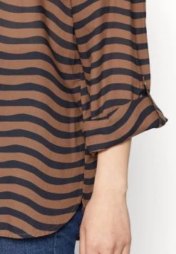 Opus Femme FUMINE LUCKY Chemisier Blue Shadow -Opus Soldes Magasin 218e5d6fb9dd4603a7607b19a2c34657