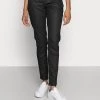 Opus Femme EVITA COATED Jeans Skinny Black 2 Opus Femme EVITA COATED Jeans Skinny Black -Opus Soldes Magasin 2ba7c79a4e3e4bd9aa6b3d58d29399bf