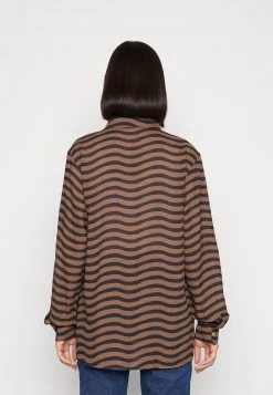 Opus Femme FUMINE LUCKY Chemisier Blue Shadow -Opus Soldes Magasin 31f9390f3afe4adfa9990687e4f57e8c