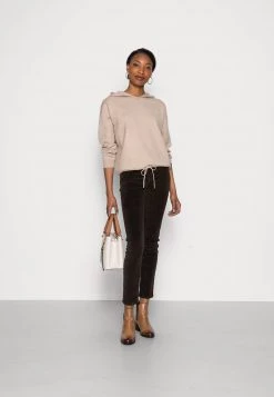 Opus PLAMU Pullover Macadamia Femme -Opus Soldes Magasin 384e506ff62944c9aad7b72a5b85181c