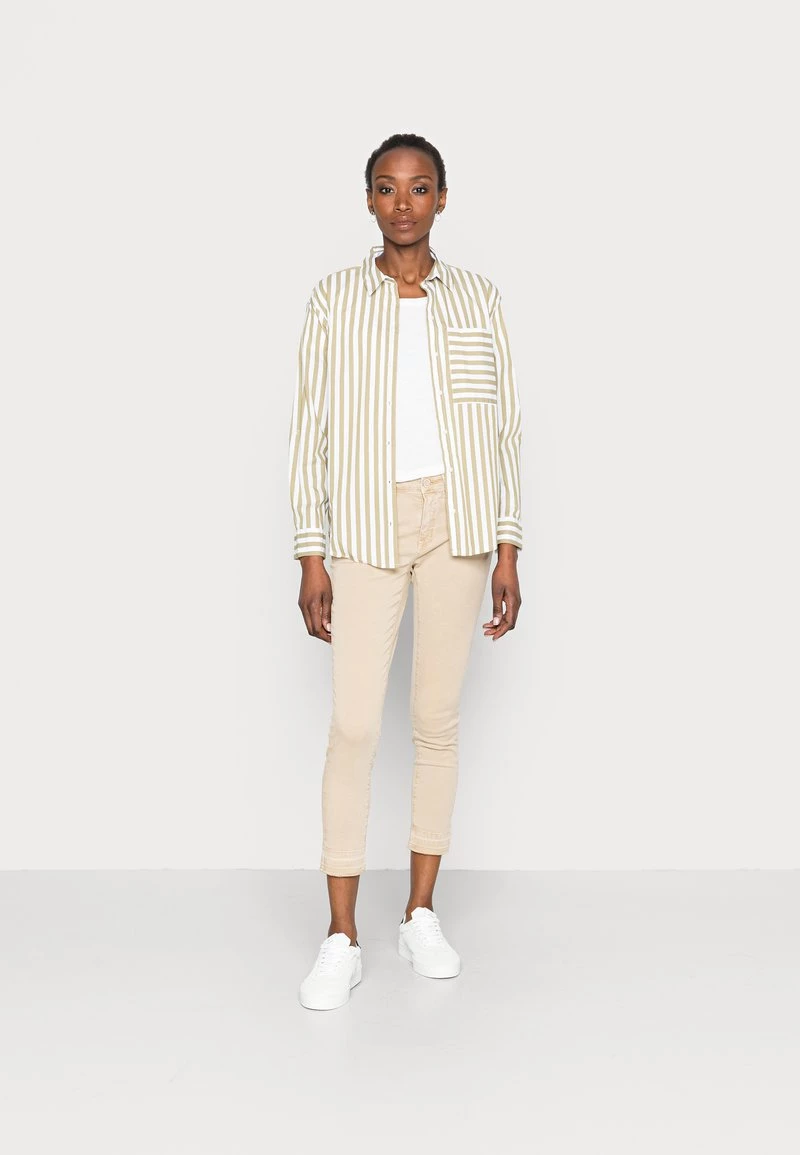 Opus Femme ELMA COLORED Jeans Skinny Oak Tree 4 Opus Femme ELMA COLORED Jeans Skinny Oak Tree – Image 2