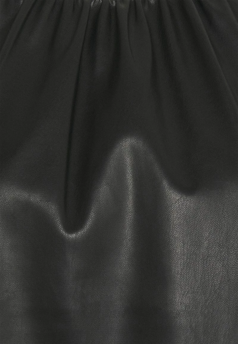 Opus Femme FAGI T Shirt à Manches Longues Black 9 Opus Femme FAGI T Shirt à Manches Longues Black – Image 7