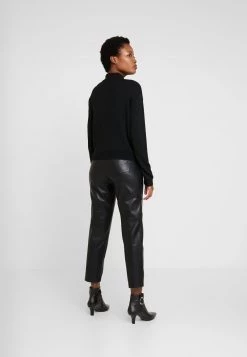 Opus Femme POTEN Pullover Black -Opus Soldes Magasin 450bc2b9be8246d3a2724942571258a3