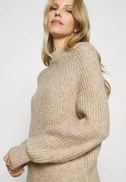Opus PETRISSI Pullover Macadamia Femme 12 Opus PETRISSI Pullover Macadamia Femme -Opus Soldes Magasin 451e87c5e47942fa8e7ab71b9598ab35