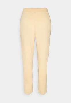 Opus Femme MALEA Pantalon De Survêtement Apricot 15 Opus Femme MALEA Pantalon De Survêtement Apricot -Opus Soldes Magasin 45d276b1c8f74bb79b9456fcd468d799