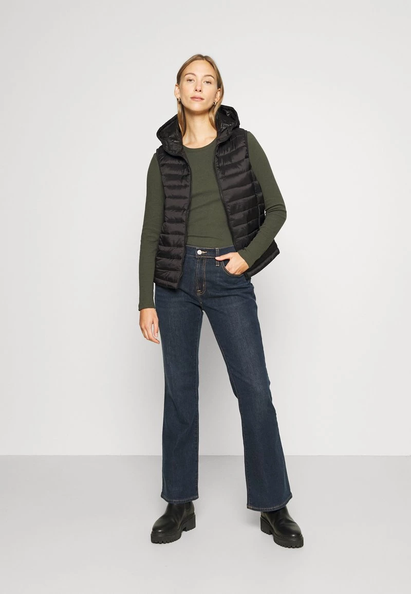 Opus WOJANA Veste Sans Manches Black Femme 4 Opus WOJANA Veste Sans Manches Black Femme – Image 2