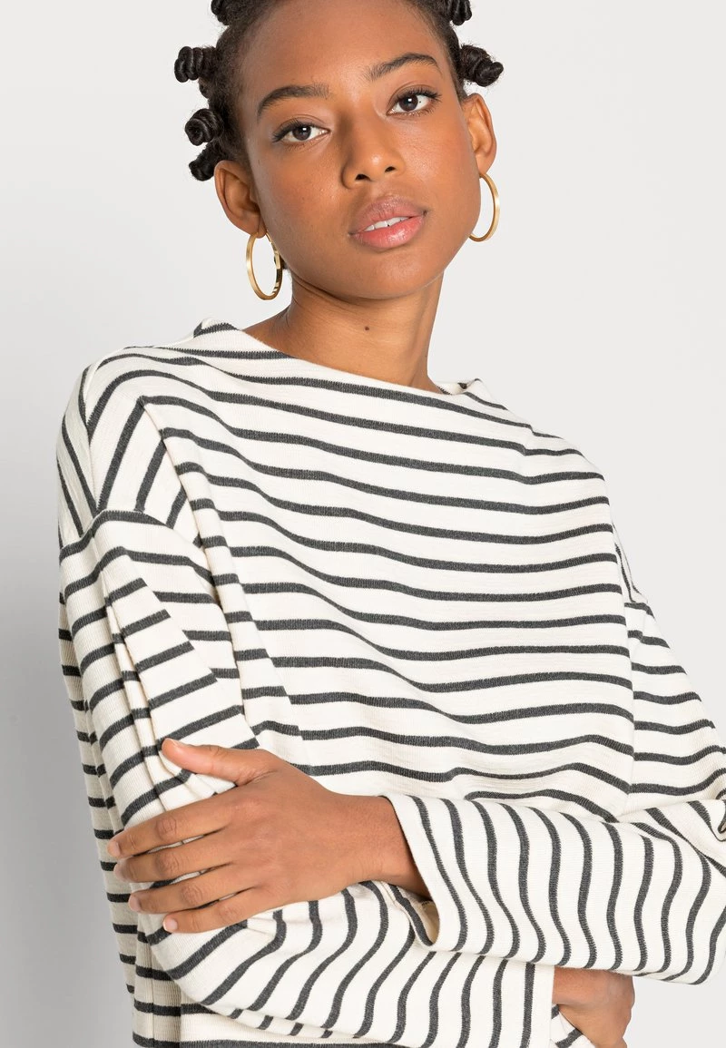 Opus Femme GABIJA Sweatshirt Milk 7 Opus Femme GABIJA Sweatshirt Milk – Image 5