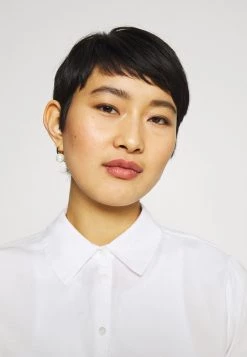 Opus FAMIMI Chemisier White Femme -Opus Soldes Magasin 6f20594f5f594c86b95f154f19cc9ba5