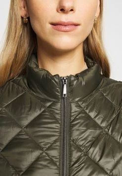 Opus HAMELA Veste D'hiver Black Oliv Femme 13 Opus HAMELA Veste D'hiver Black Oliv Femme -Opus Soldes Magasin 70acd215adde417aa71ec9d6d10fb139