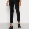 Opus ELMA ZIP Pantalon Classique Black Femme