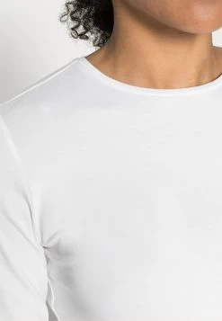 Opus SMILLA T Shirt à Manches Longues White Femme -Opus Soldes Magasin 75ec38e1ba164b37a4365c27a7f036b9