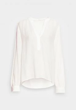 Opus Femme FARIKA Blouse Milk 10 Opus Femme FARIKA Blouse Milk -Opus Soldes Magasin 79dbb472eb9d4d2a8ab9188270f4daa4