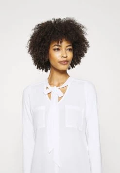 Opus FOKI T Shirt à Manches Longues Milk Femme -Opus Soldes Magasin 7ee643178c0b4240b0c6992883ab209f