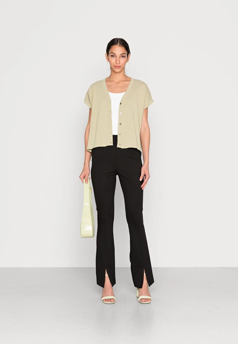 Opus Femme DASMINA Gilet Summer Pear 4 Opus Femme DASMINA Gilet Summer Pear – Image 2