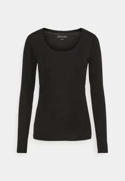 Opus Femme SORANA T Shirt à Manches Longues Black -Opus Soldes Magasin 86d75b33aced4b358e265c1575f9fe90