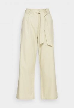 Opus MAREIKA STRUCTURED Pantalon Classique Summer Pear Femme 10 Opus MAREIKA STRUCTURED Pantalon Classique Summer Pear Femme -Opus Soldes Magasin 882a03c064c64e15ad9c66e9546c07dc