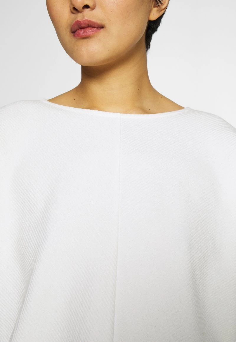 Opus Femme GUFI Sweatshirt Milk 8 Opus Femme GUFI Sweatshirt Milk – Image 6