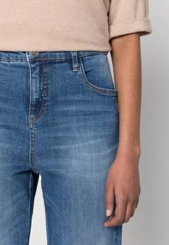 Opus LANI URBAN Jean Droit Urban Blue Femme -Opus Soldes Magasin 8fd8b36deb674426af3e112891967449