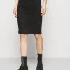 Opus Femme RASCHJA Jupe Crayon Black -Opus Soldes Magasin 9096f18d40d54382918dc3a8eb1bbe30