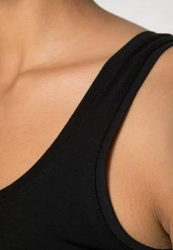 Opus Femme IMILIA Débardeur Black -Opus Soldes Magasin 927b777147064e7283016fe97c70ffc1