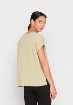 Opus Femme DASMINA Gilet Summer Pear 9 Opus Femme DASMINA Gilet Summer Pear -Opus Soldes Magasin 92a2a9594bcf40aa8b435571778d913b