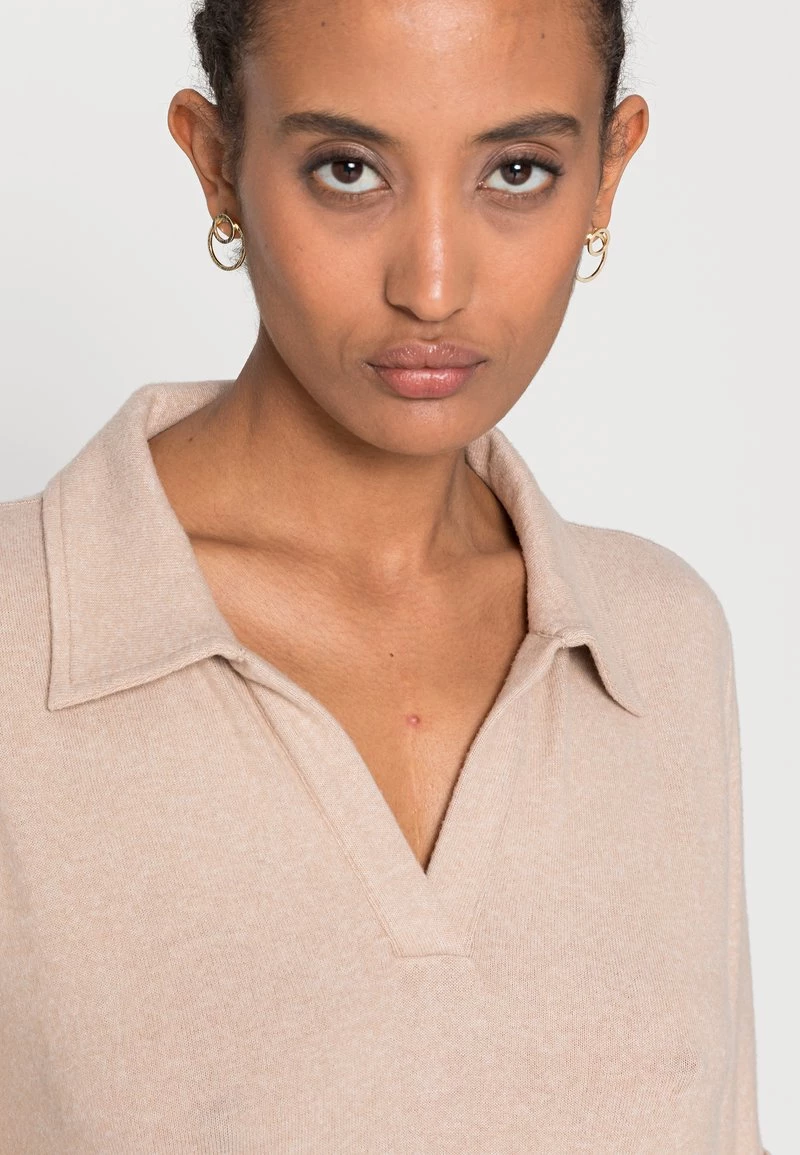 Opus SANASTASIA T Shirt Basique Sweet Almond Femme 7 Opus SANASTASIA T Shirt Basique Sweet Almond Femme – Image 5