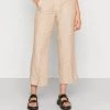 Opus Femme MADEKA Pantalon Classique Natural Glaze
