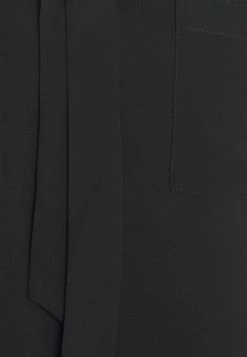 Opus Femme FOKI T Shirt à Manches Longues Black -Opus Soldes Magasin a8ec0cc5314942e8882ee31b009f3fc3