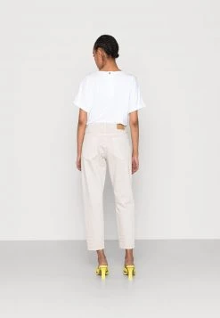 Opus Femme LIANDRA COLORED Jean Slim Natural Glaze -Opus Soldes Magasin adbd927873854e75b82db18eff013bf1