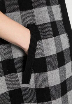 Opus AHUDI Cape Easy Grey Femme -Opus Soldes Magasin b23859c12c3545868a77a7db57200c89