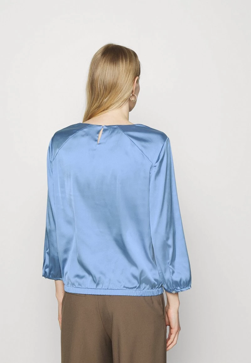 Opus Femme FANOKA T Shirt à Manches Longues Blue Mood 5 Opus Femme FANOKA T Shirt à Manches Longues Blue Mood – Image 3