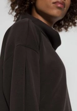 Opus GRACEY Sweatshirt Truffle Femme -Opus Soldes Magasin be6e471b97284d9780071c5e4af6da06