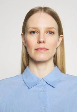 Opus FERRO TONE Chemisier Blue Mood Femme -Opus Soldes Magasin bf8733e3465548a2a5ba62ce5e0b7069