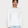 Opus SMILLA T Shirt à Manches Longues White Femme -Opus Soldes Magasin c8136a7a1e33451d9030f028413249a3