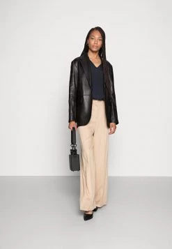 Opus SULESE Blouse Mystic Blue Femme 8 Opus SULESE Blouse Mystic Blue Femme -Opus Soldes Magasin cde08f37d88a40e2b5e07b4ce29d1080