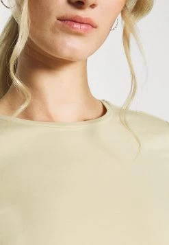 Opus Femme SMILLA T Shirt à Manches Longues Butter Cup 13 Opus Femme SMILLA T Shirt à Manches Longues Butter Cup -Opus Soldes Magasin d7ea29f68209468c97817874cdb9b9d1