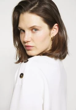 Opus Femme GELLA Pullover Milk -Opus Soldes Magasin e5087770ef6c49ae9b0726b3c65db937