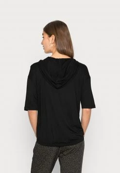 Opus SAWELINA T Shirt Basique Black Femme 9 Opus SAWELINA T Shirt Basique Black Femme -Opus Soldes Magasin e63efff0bdf540189b98728a40ec1571