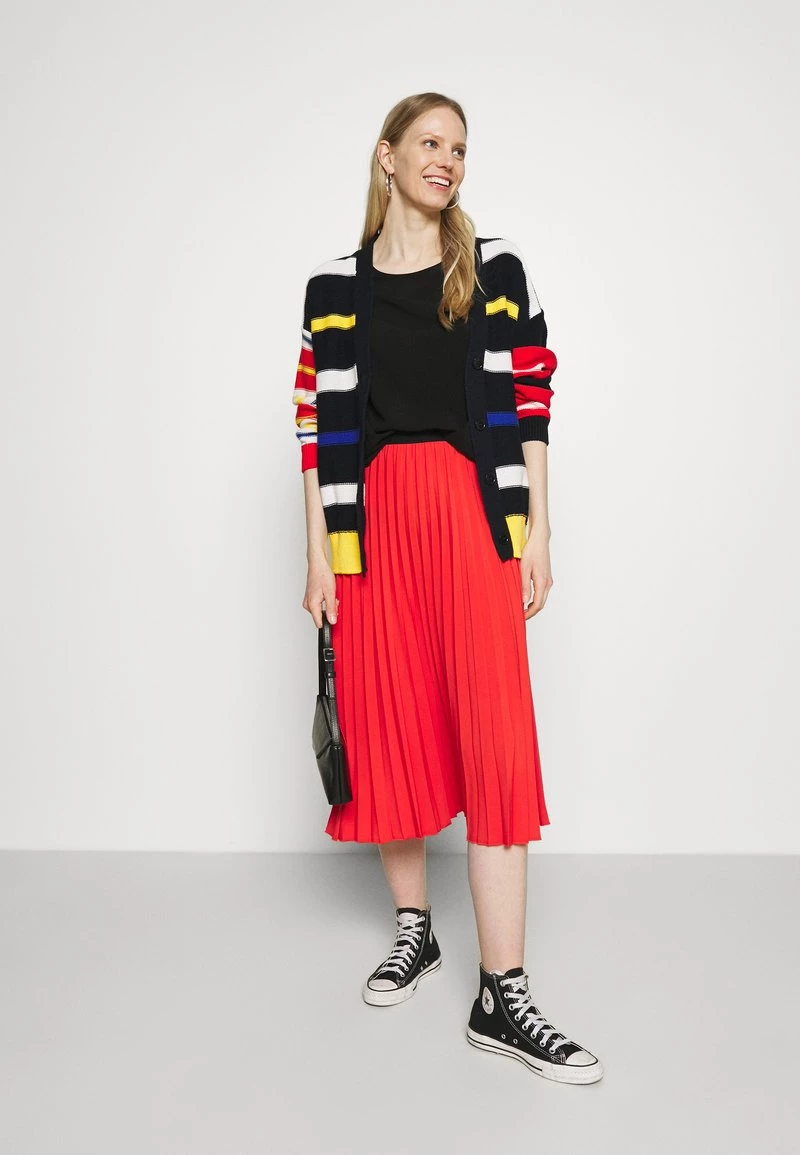 Opus SKITA T Shirt Basique Black Femme 4 Opus SKITA T Shirt Basique Black Femme – Image 2