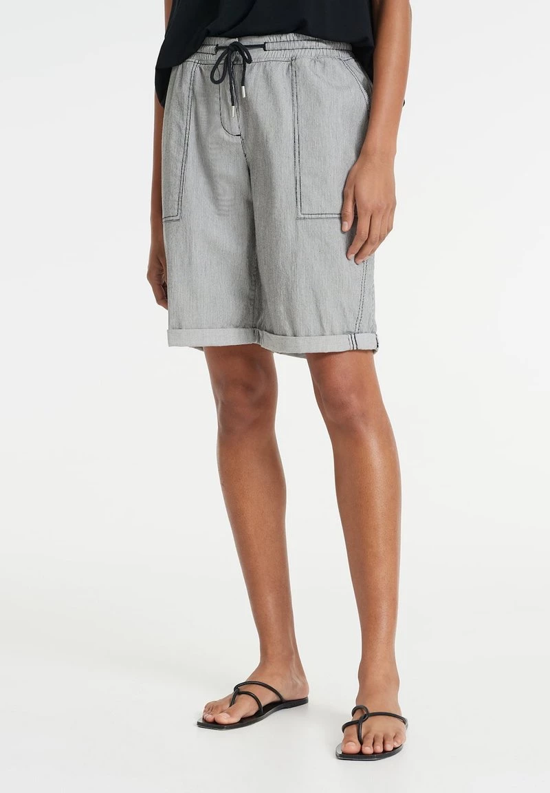 Opus Femme Short Black 3 Opus Femme Short Black