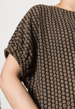 Opus FEMILU LACE T Shirt Imprimé Mystic Blue Femme 11 Opus FEMILU LACE T Shirt Imprimé Mystic Blue Femme -Opus Soldes Magasin f0586a88909246adb6facaca62b31376